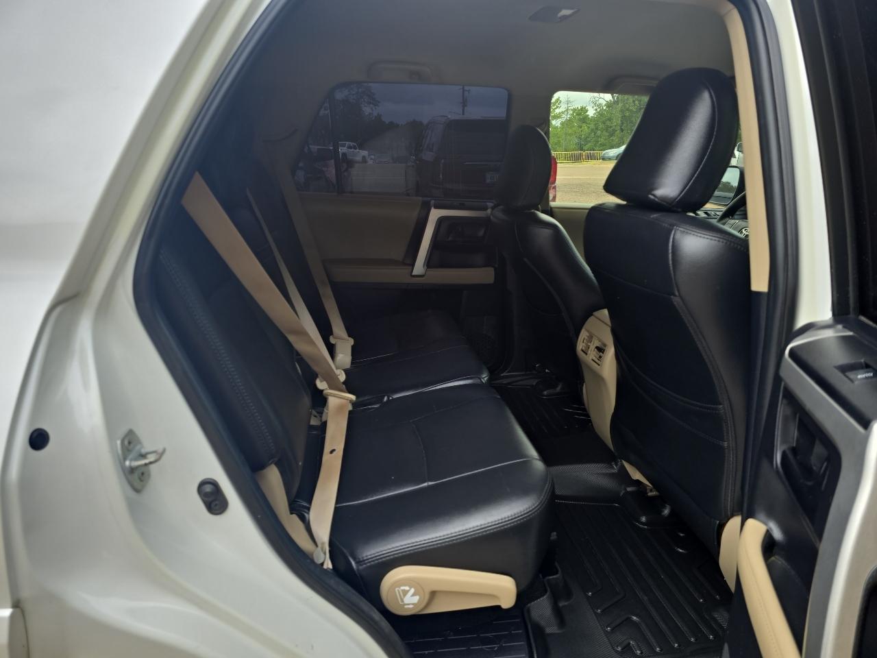 Toyota 4Runner SR5 2012