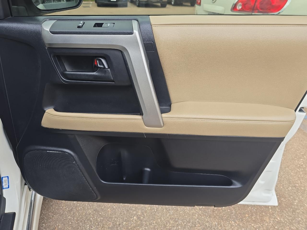 Toyota 4Runner SR5 2012