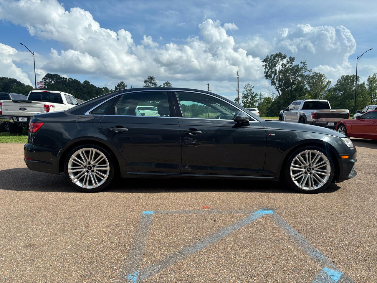 Audi A4  2017