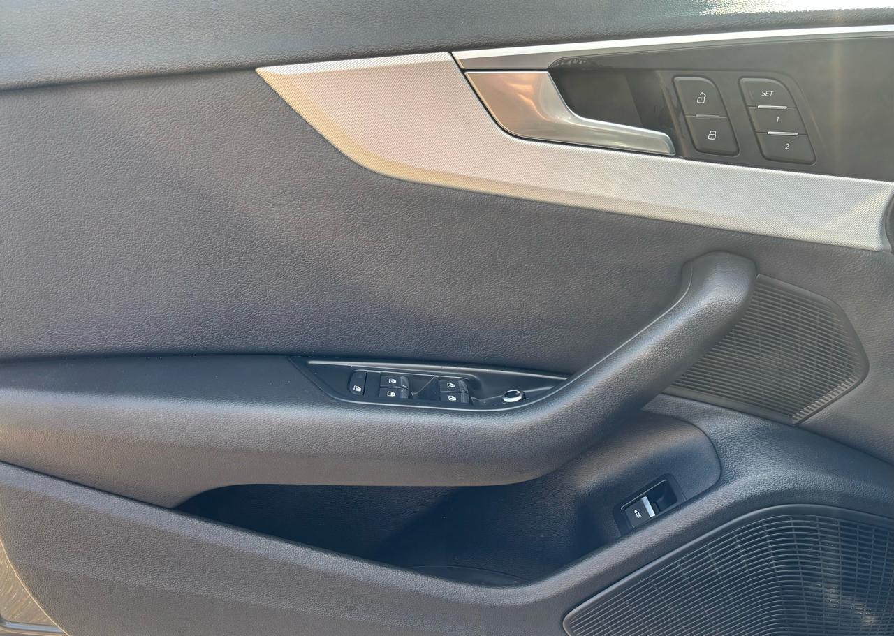 Audi A4  2017
