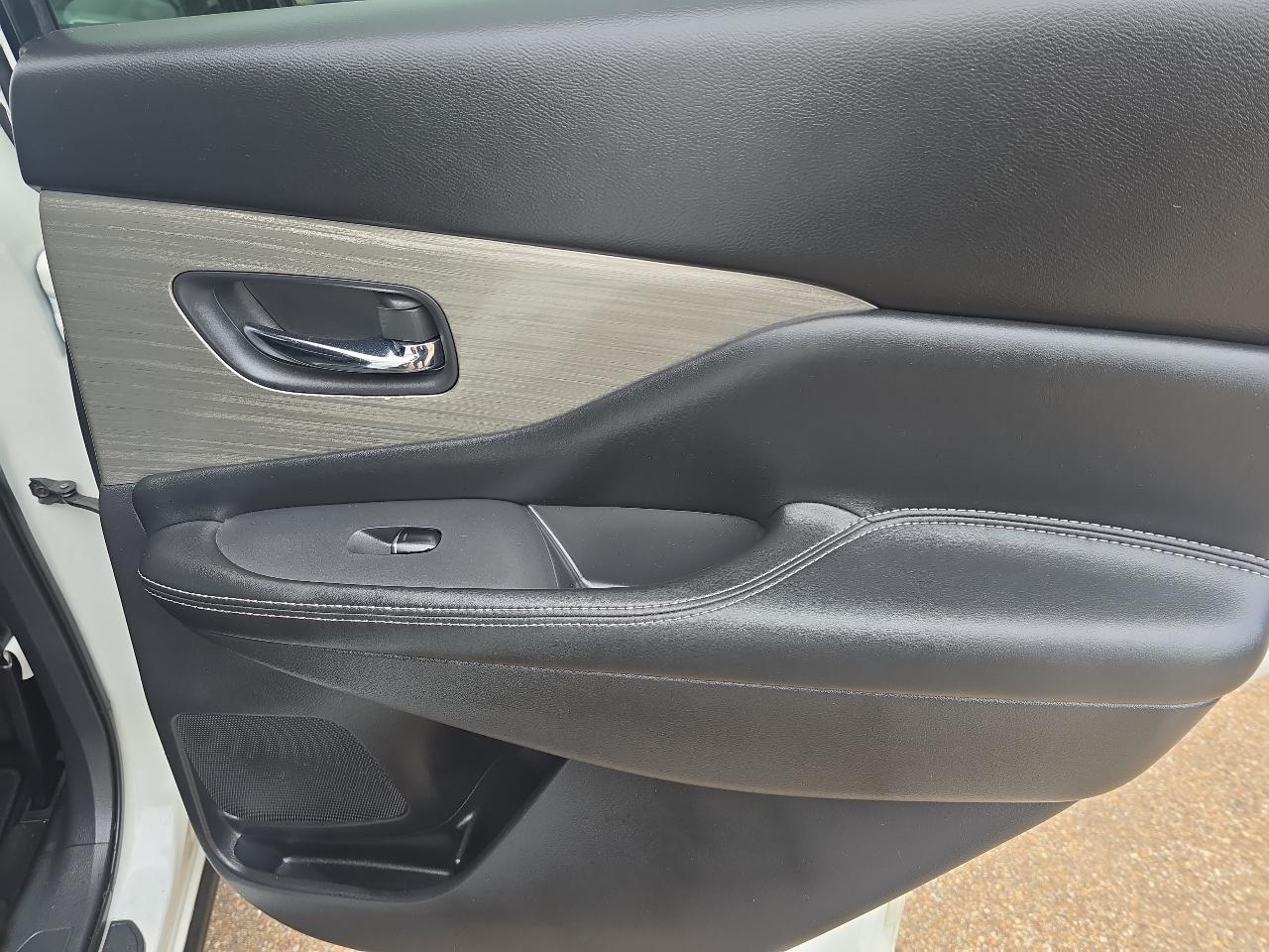 Nissan Murano SL 4D SUV AWD 2017