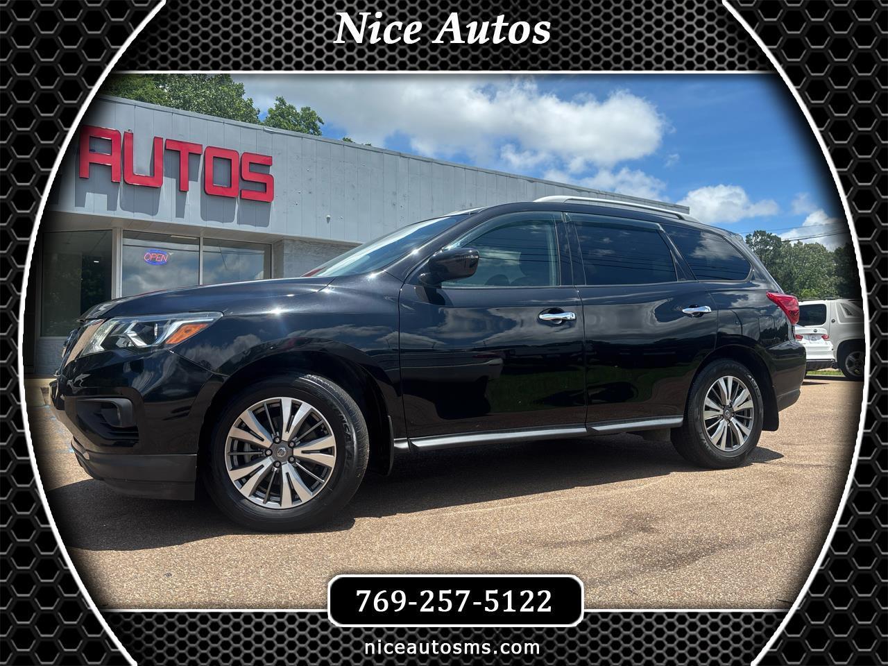 2020 Nissan Pathfinder S 2WD's photo