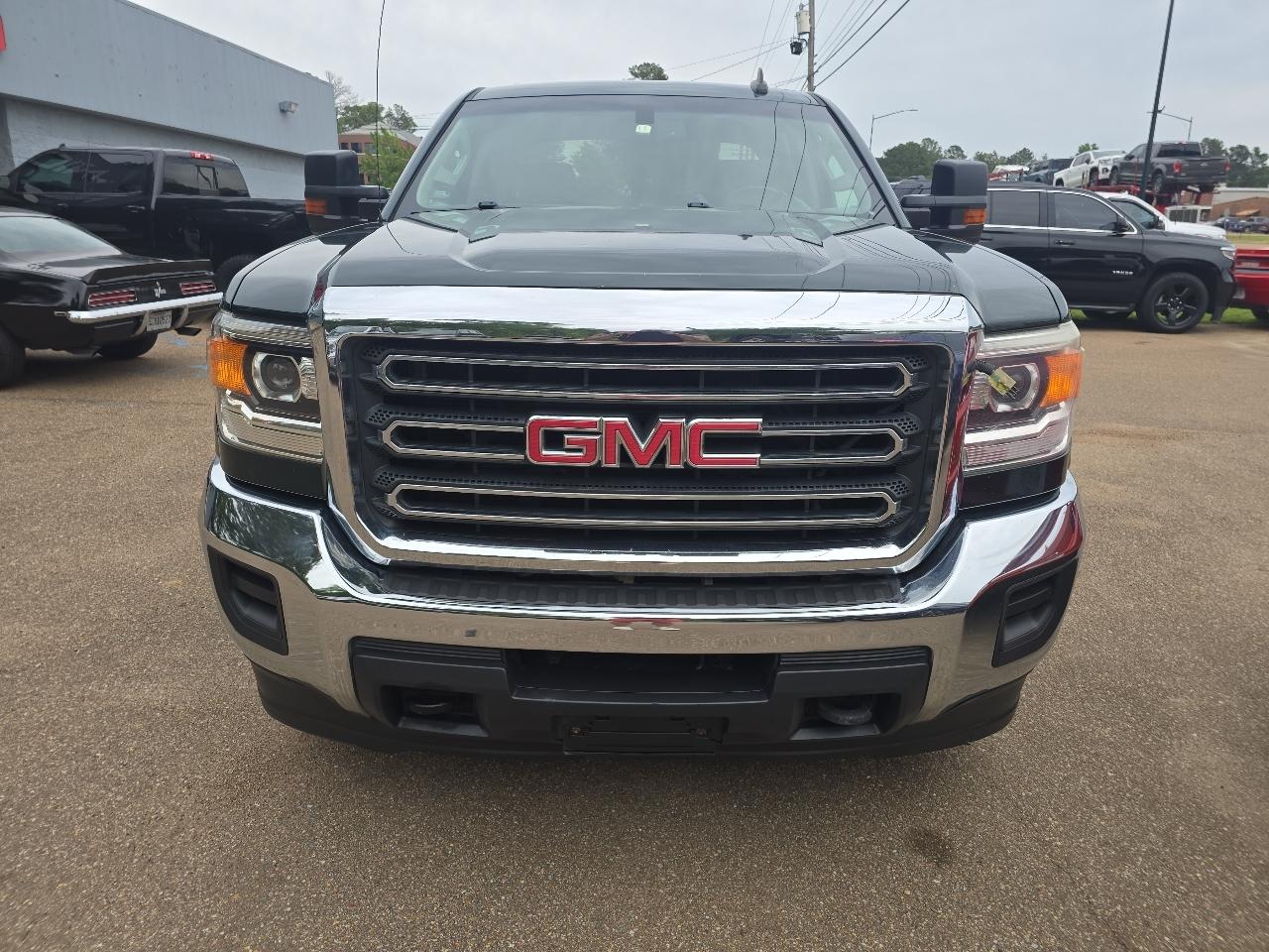 GMC Sierra 2500HD Crew Cab Long Bed 4WD 2015