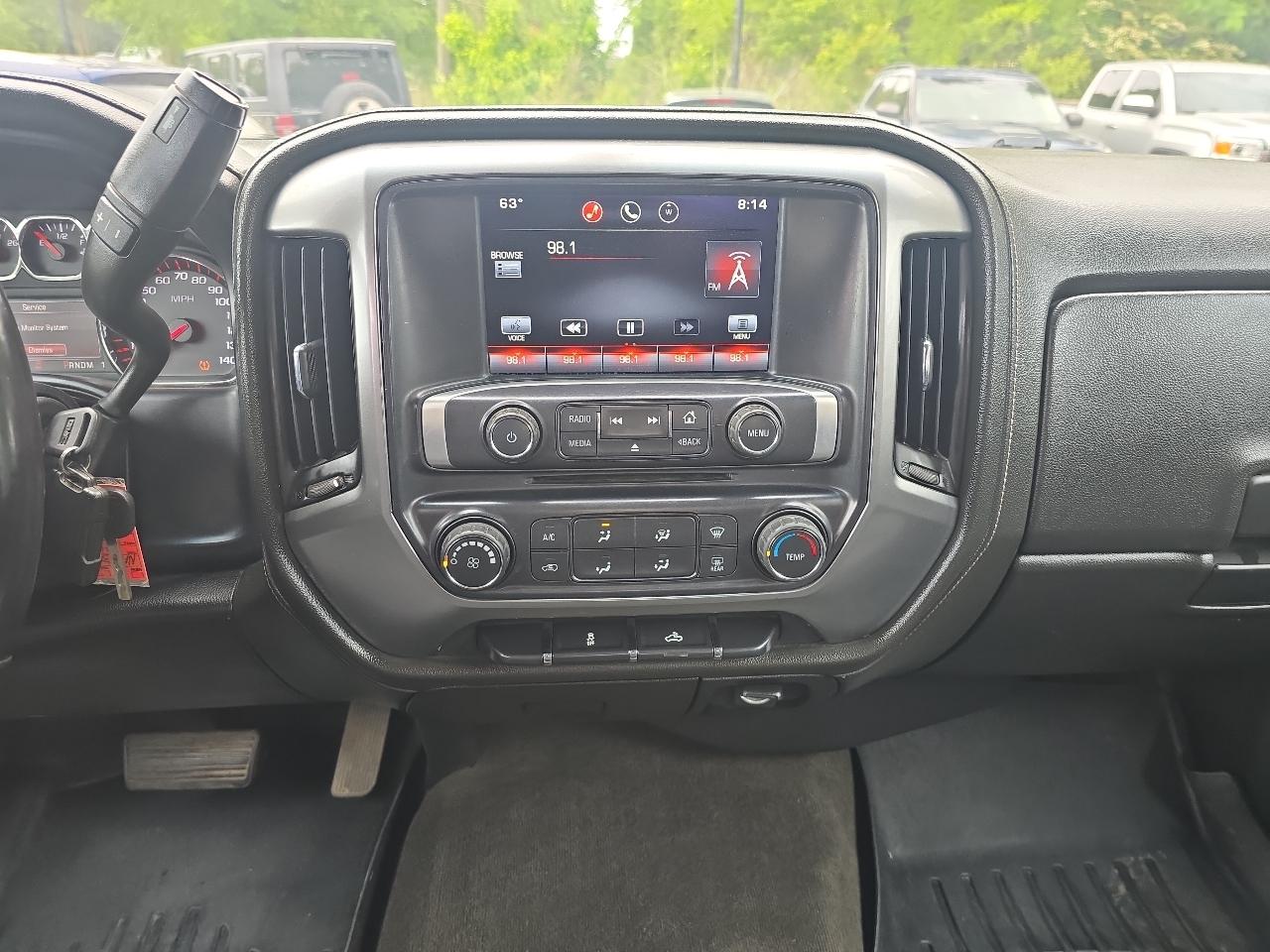 GMC Sierra 2500HD Crew Cab Long Bed 4WD 2015