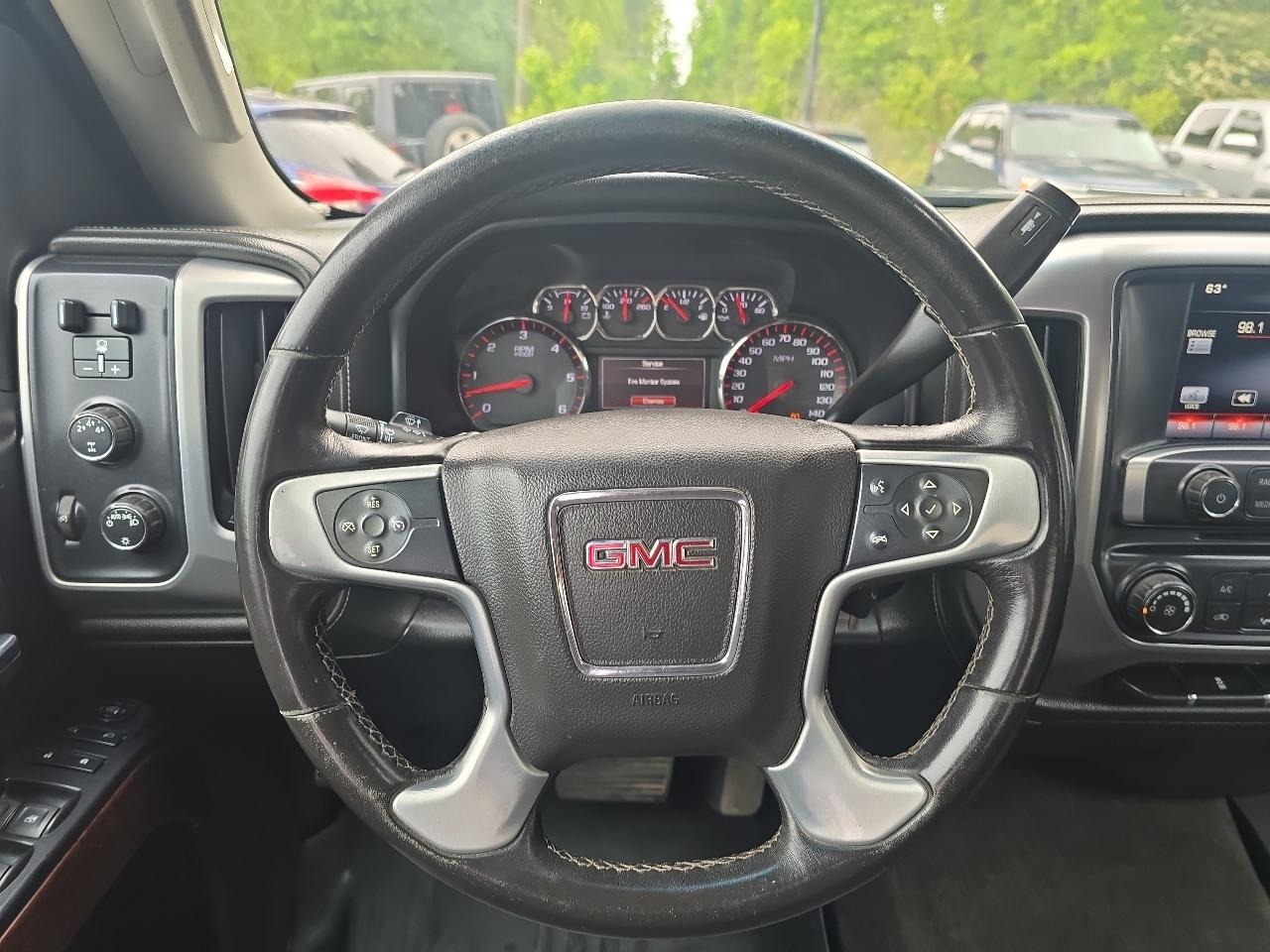 GMC Sierra 2500HD Crew Cab Long Bed 4WD 2015