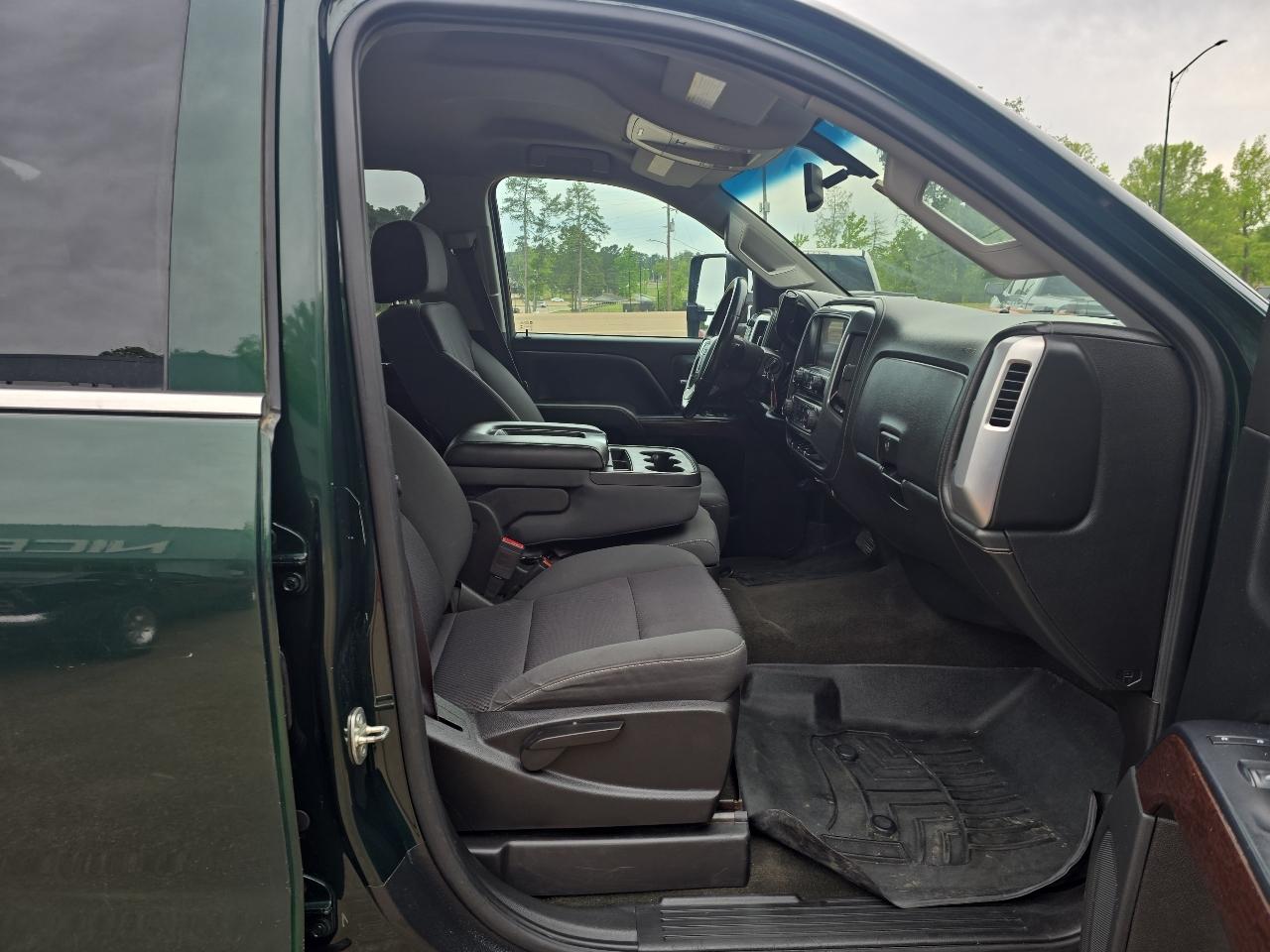 GMC Sierra 2500HD Crew Cab Long Bed 4WD 2015
