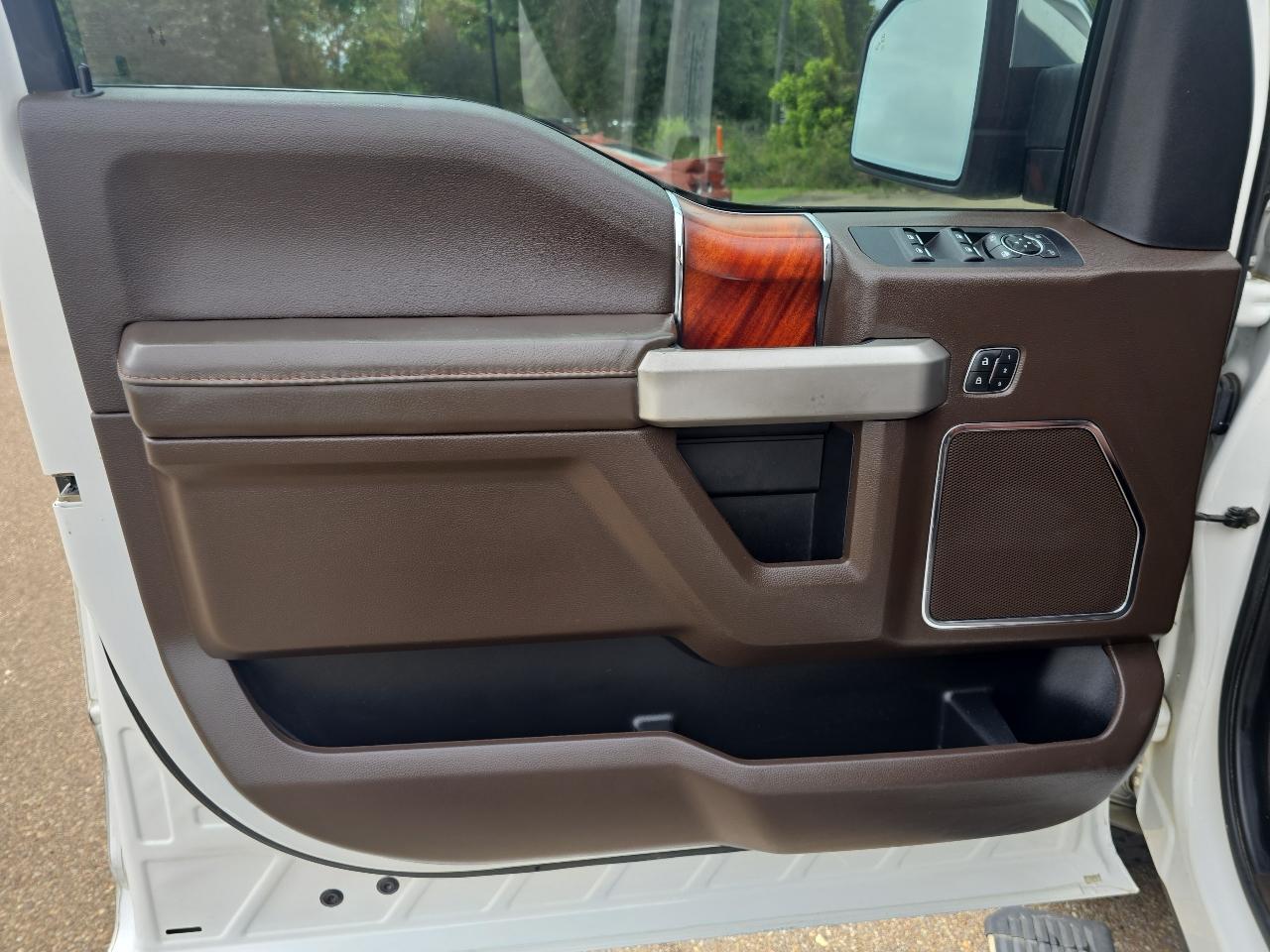 Ford F-150 4WD SuperCrew 145" King Ranch 2020