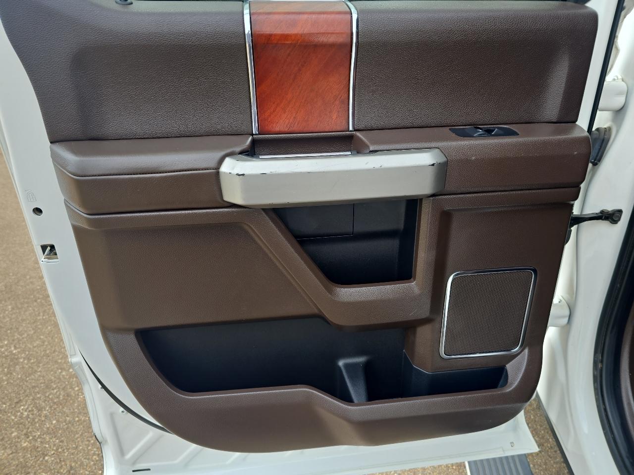Ford F-150 4WD SuperCrew 145" King Ranch 2020