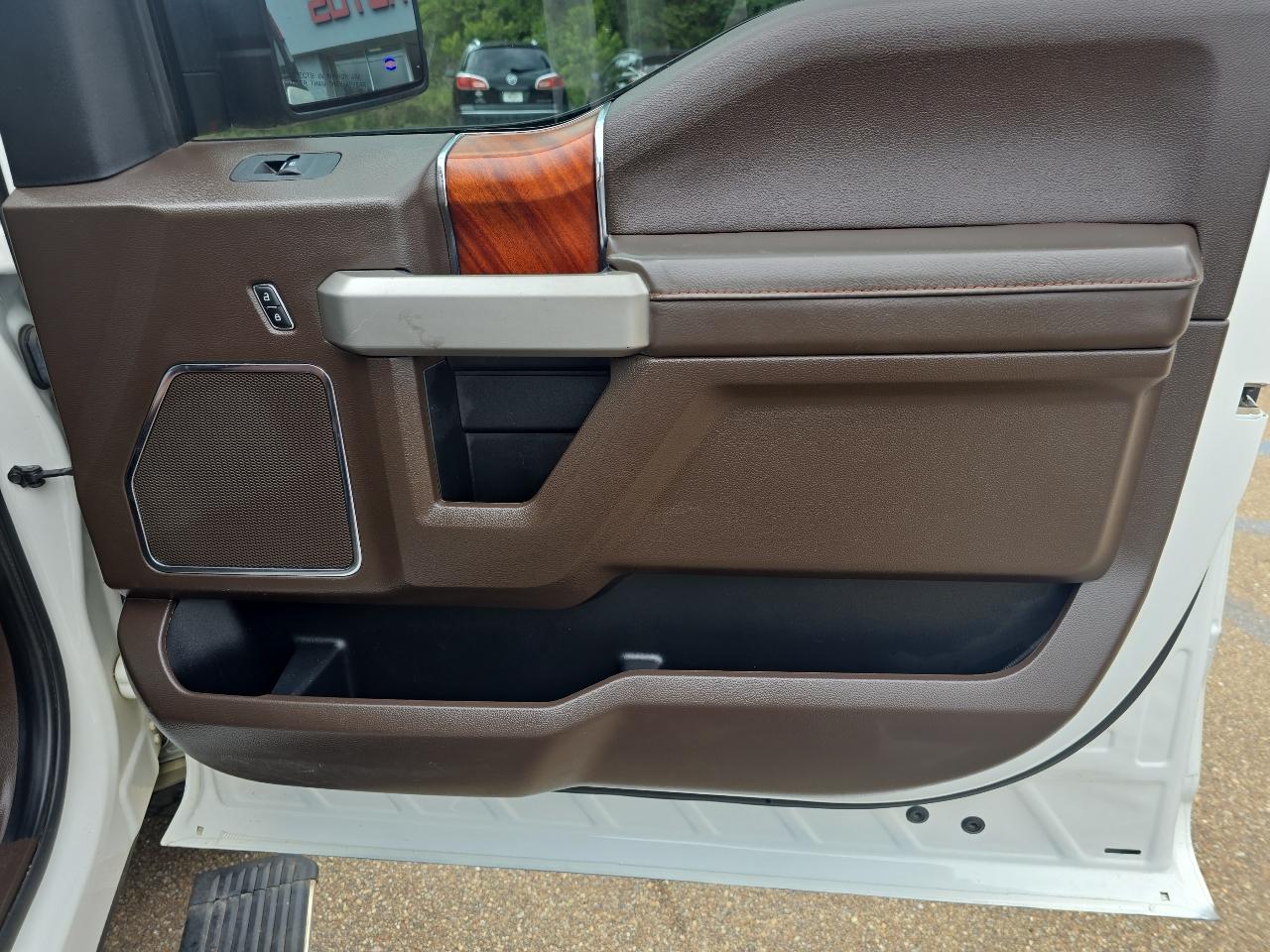 Ford F-150 4WD SuperCrew 145" King Ranch 2020