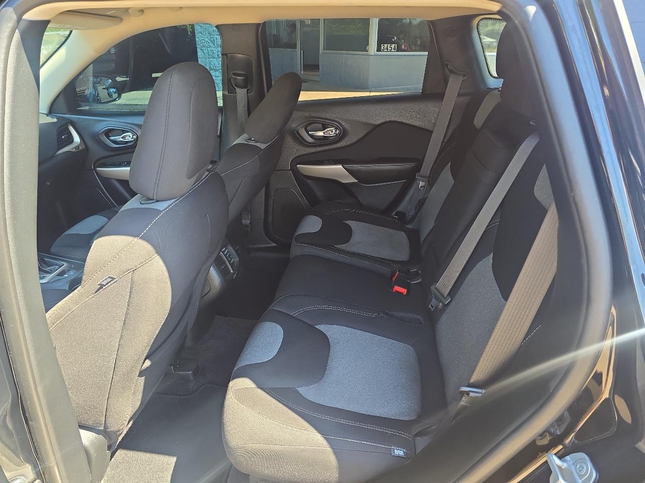 Jeep Cherokee  2018