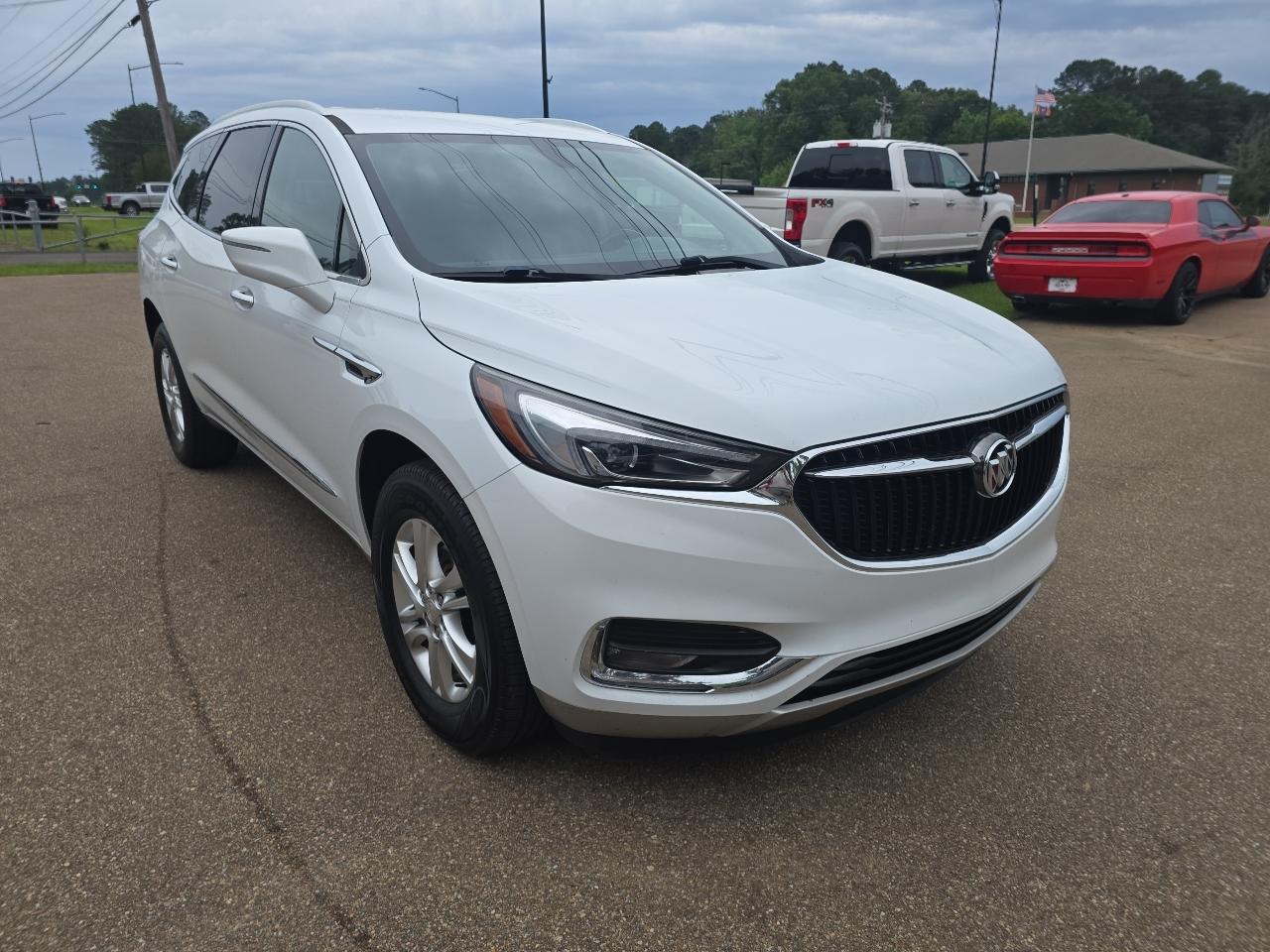 Buick Enclave  2020