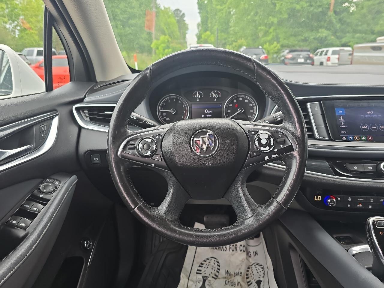 Buick Enclave  2020