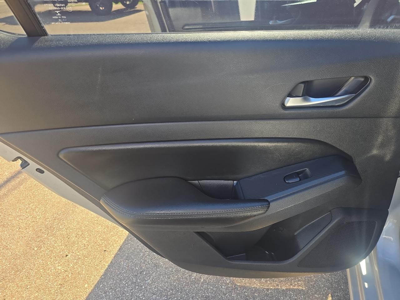 Nissan Altima  2019