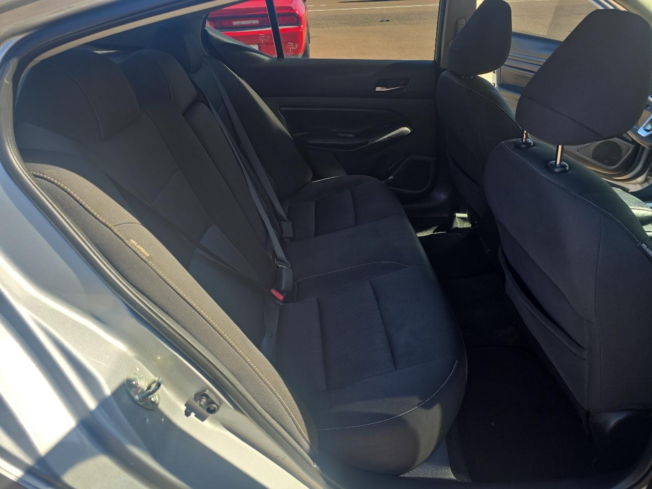 Nissan Altima  2019