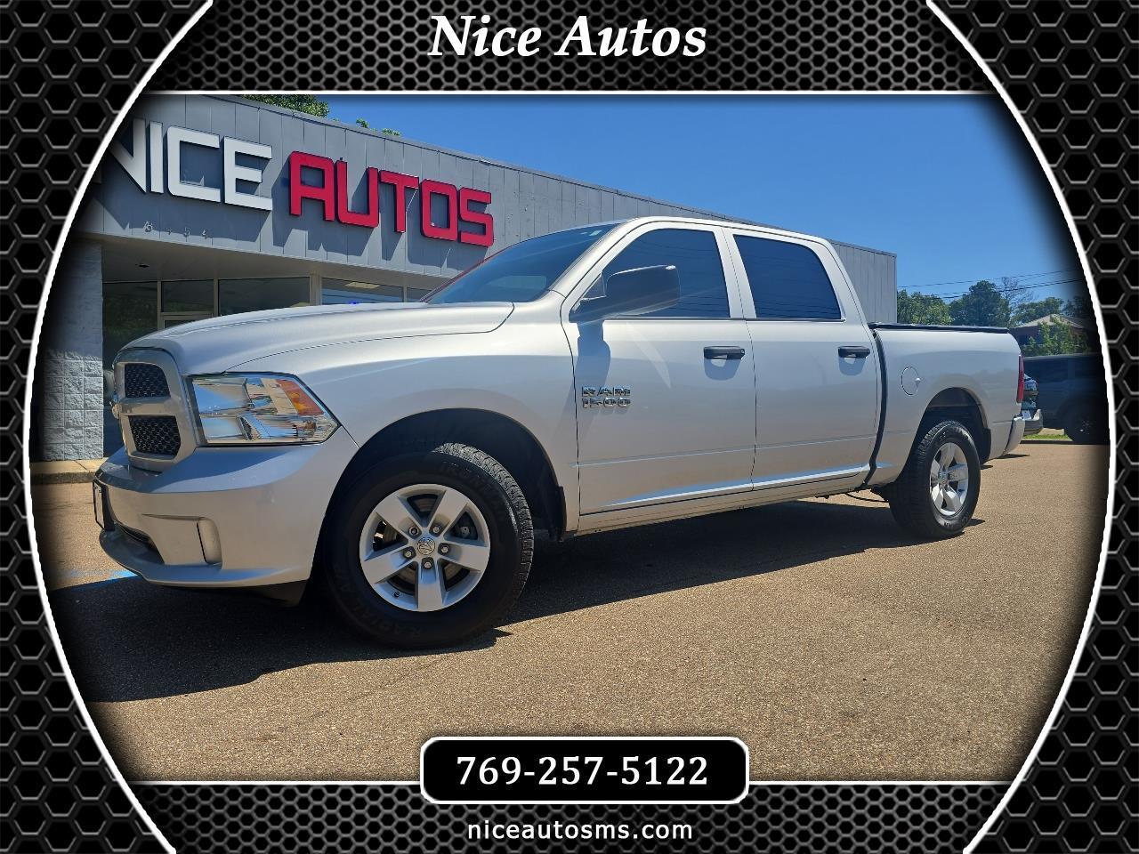 2018 RAM 1500 Express Crew Cab 5'7's photo