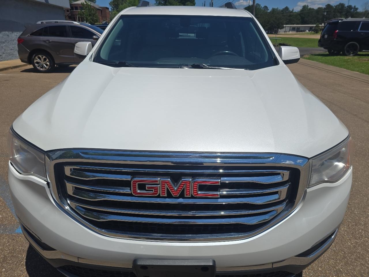 GMC Acadia SLT-2 2017