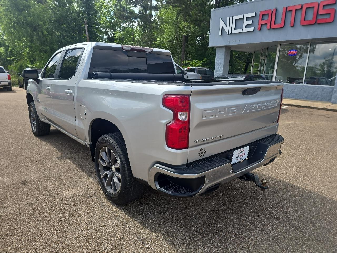 Chevrolet Silverado 1500 LT Z71 Crew Cab 4WD SWB 2019