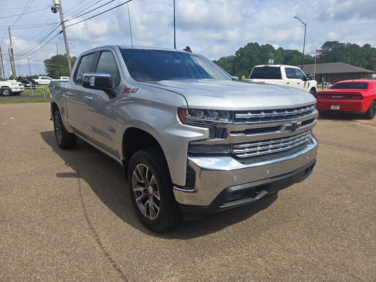 Chevrolet Silverado 1500 LT Z71 Crew Cab 4WD SWB 2019