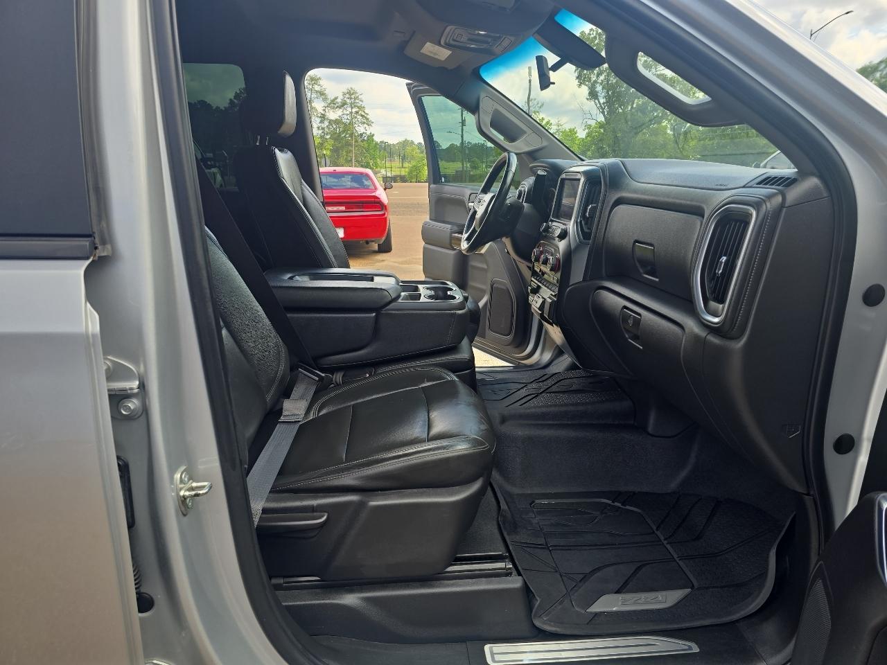 Chevrolet Silverado 1500 LT Z71 Crew Cab 4WD SWB 2019