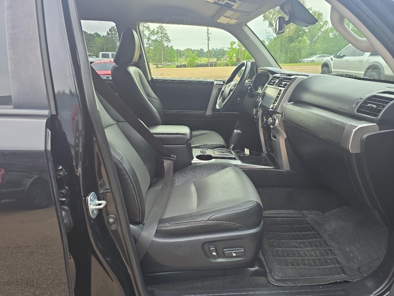 Toyota 4Runner  2021