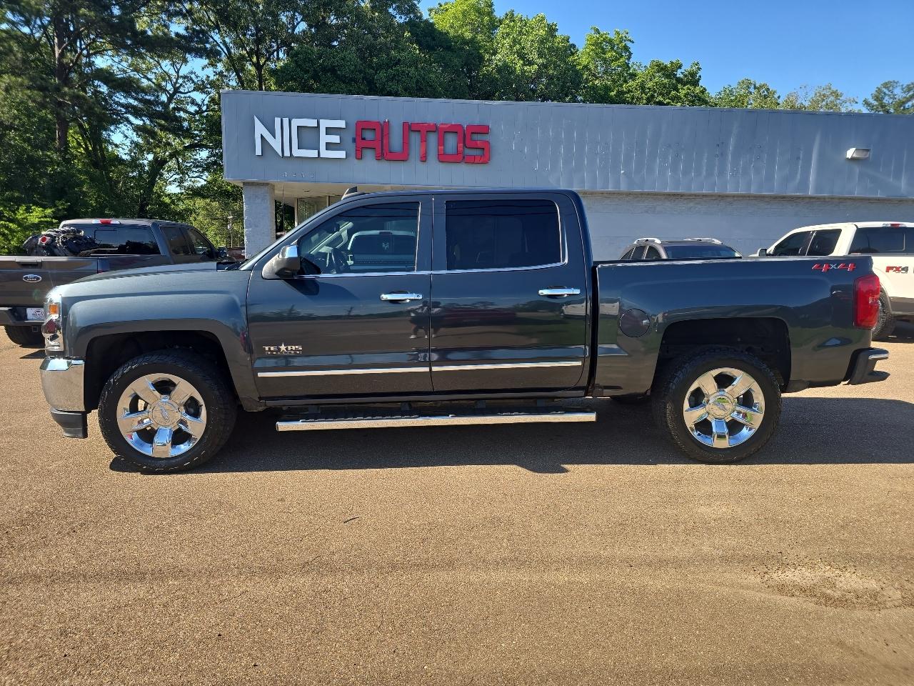 Chevrolet Silverado 1500 LTZ Crew Cab 4WD SWB 2018