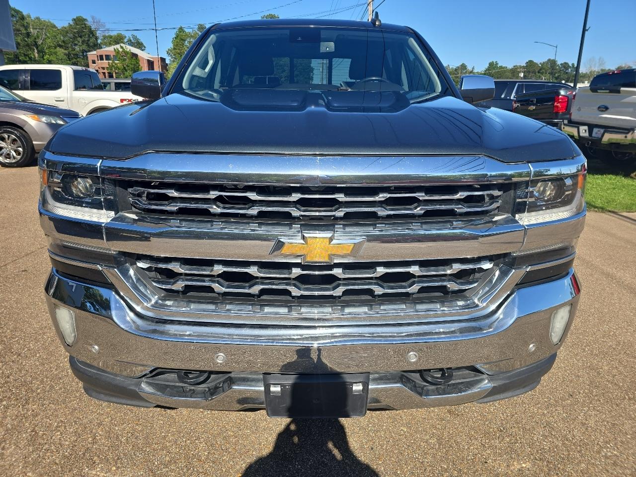 Chevrolet Silverado 1500 LTZ Crew Cab 4WD SWB 2018