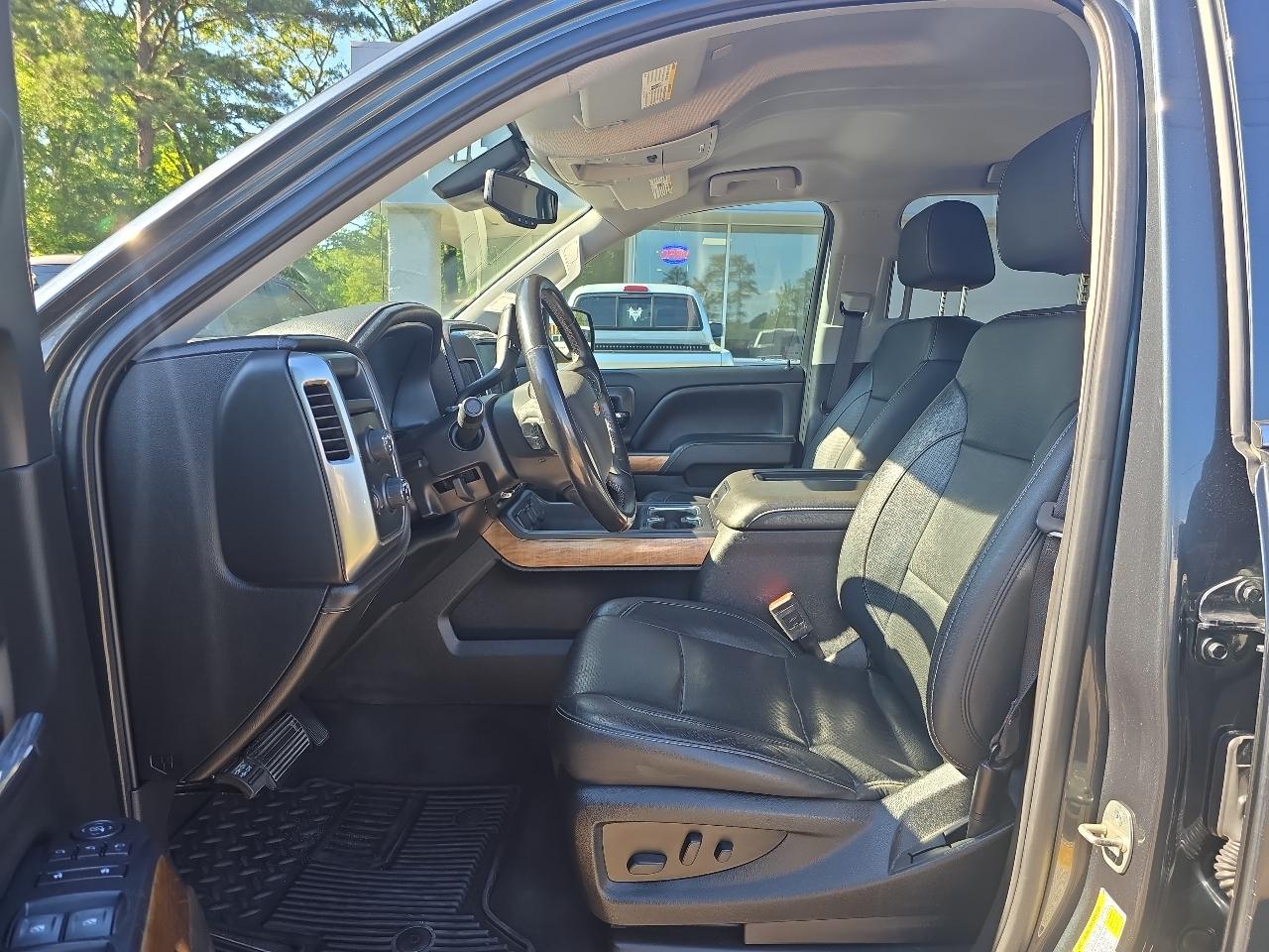 Chevrolet Silverado 1500 LTZ Crew Cab 4WD SWB 2018
