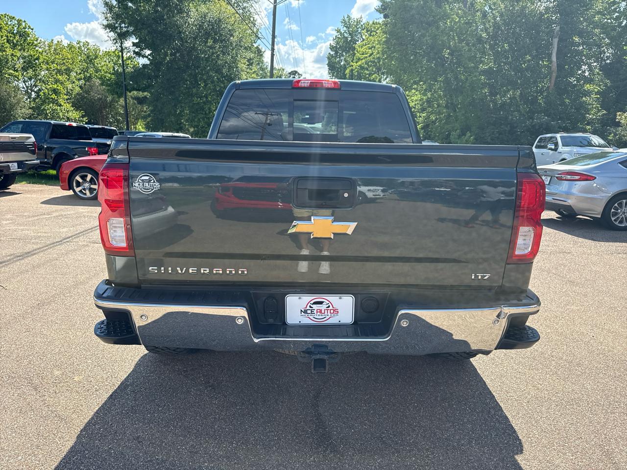 Chevrolet Silverado 1500 LTZ Z71 Crew Cab 4WD 2018
