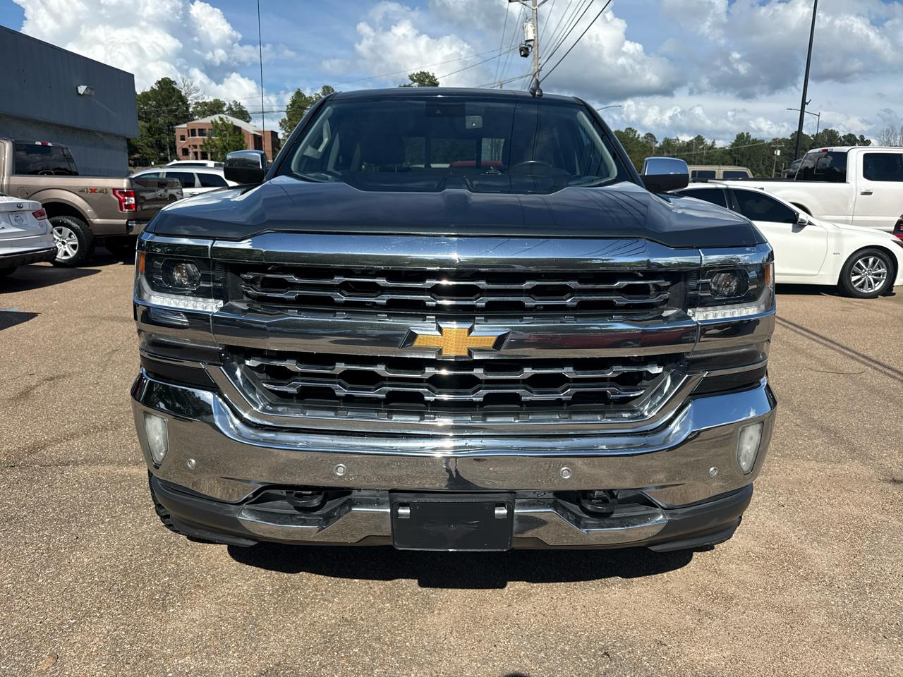 Chevrolet Silverado 1500 LTZ Z71 Crew Cab 4WD 2018