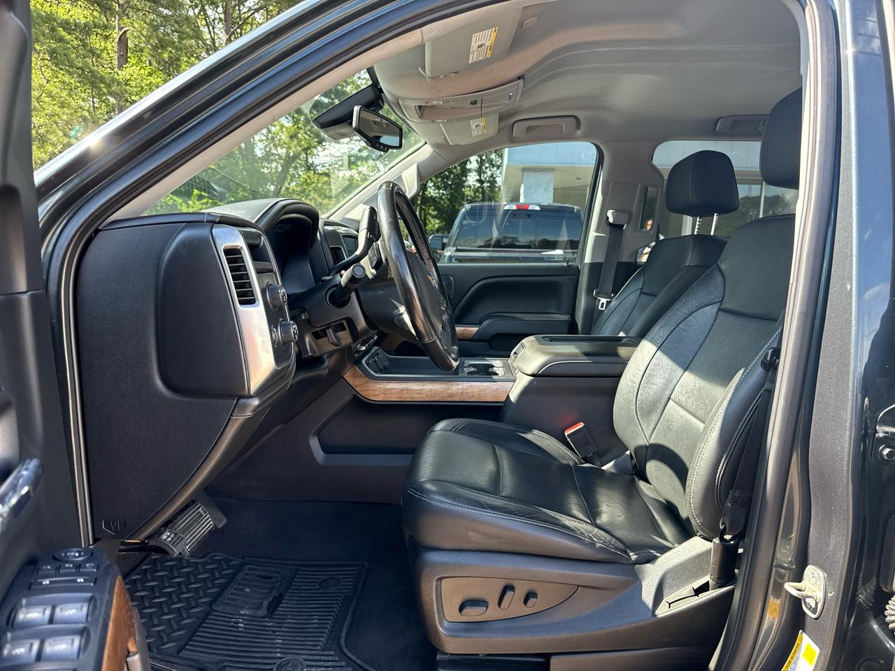 Chevrolet Silverado 1500 LTZ Z71 Crew Cab 4WD 2018