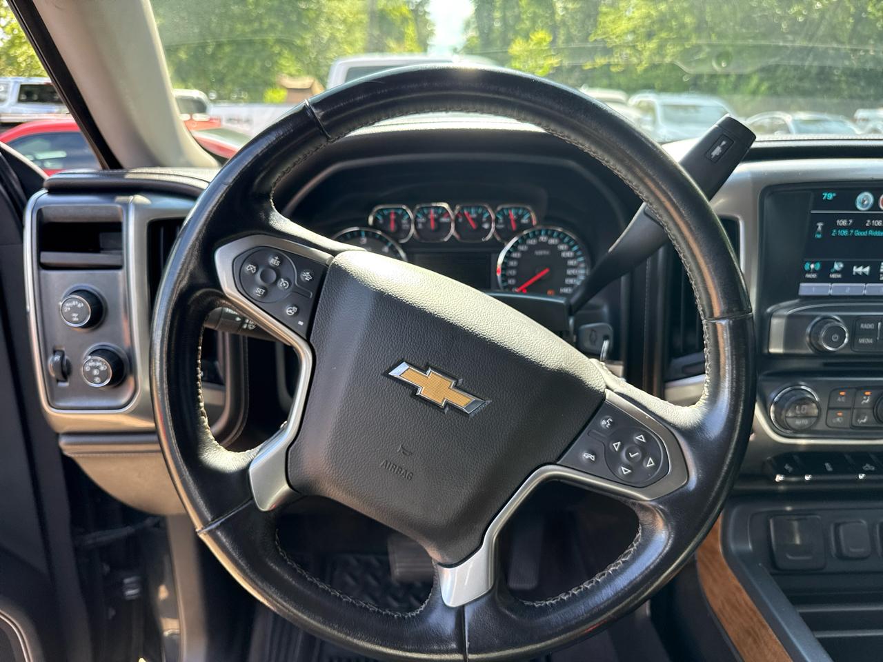 Chevrolet Silverado 1500 LTZ Z71 Crew Cab 4WD 2018