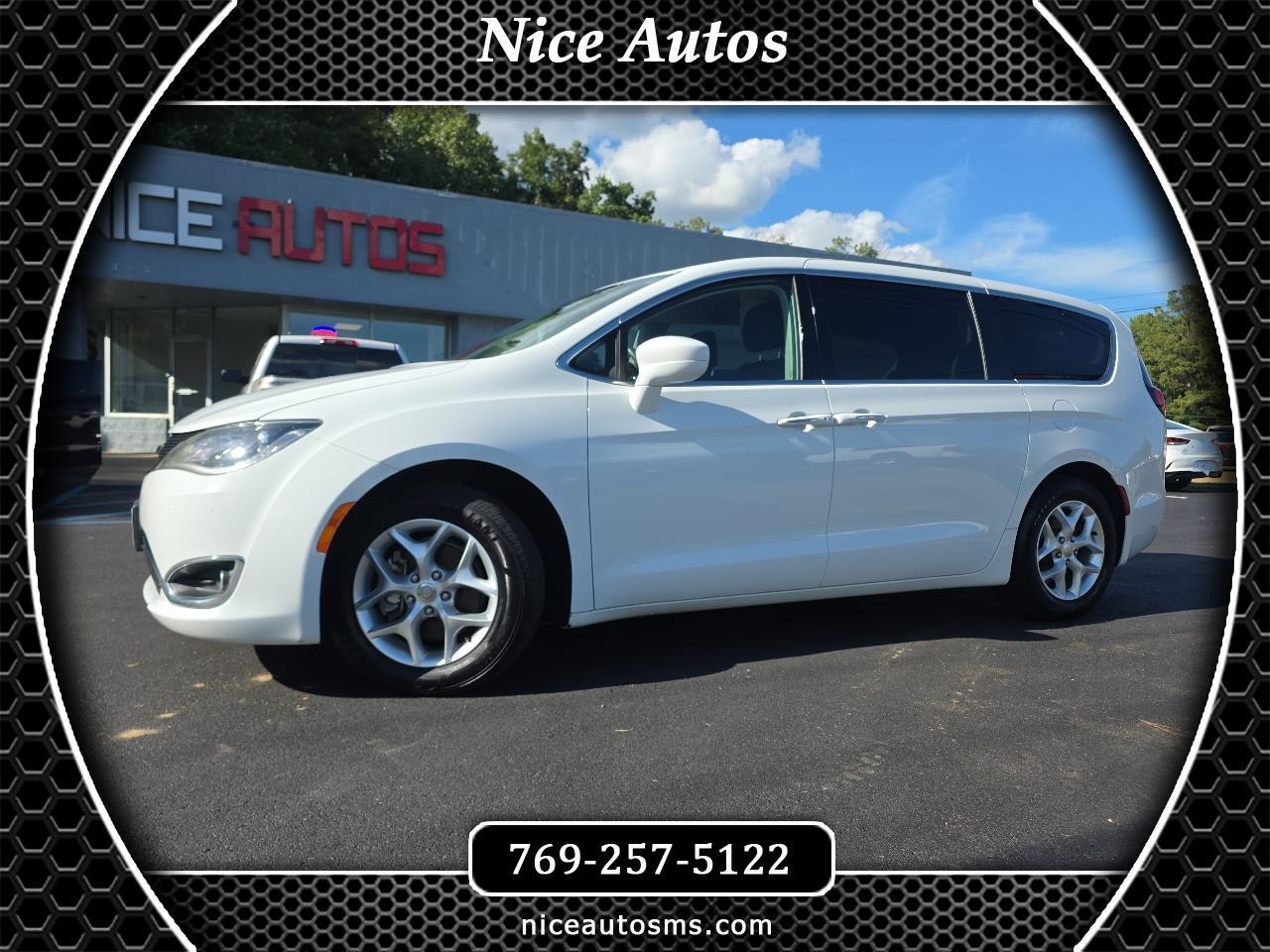 Chrysler Pacifica  2018