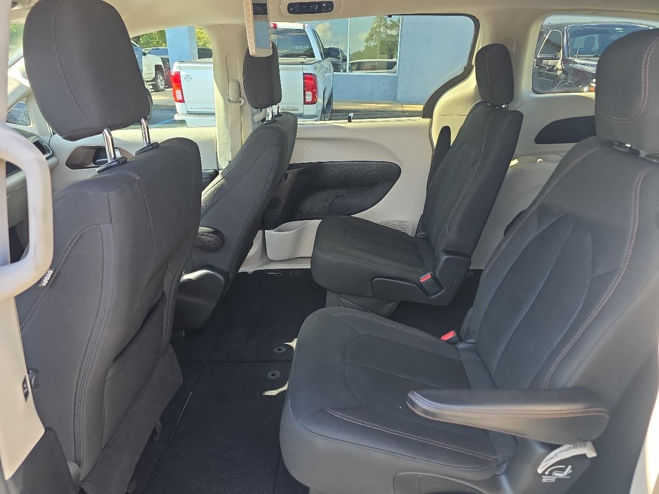 Chrysler Pacifica  2018