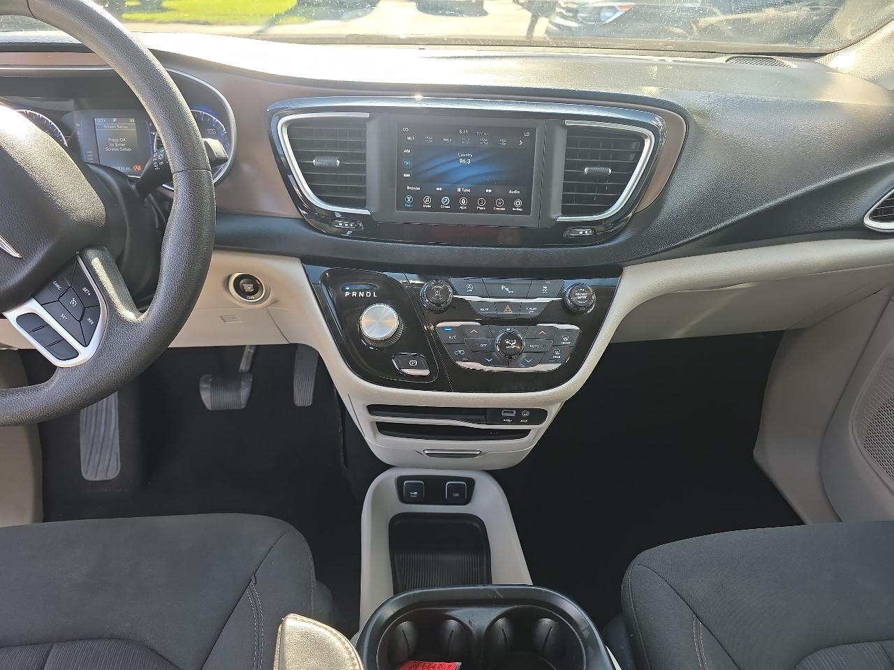 Chrysler Pacifica  2018