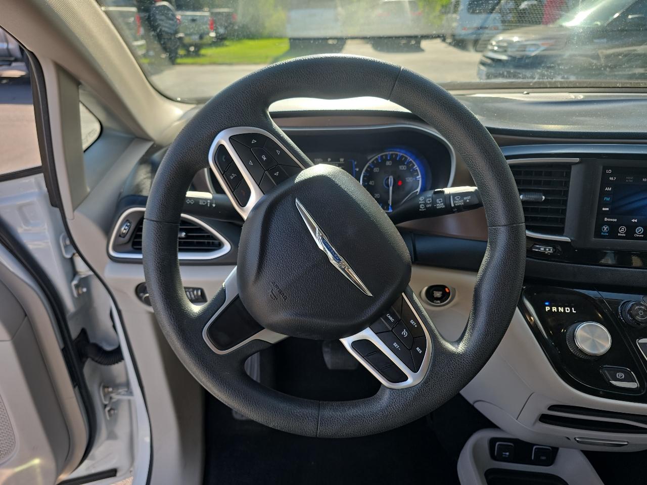 Chrysler Pacifica  2018