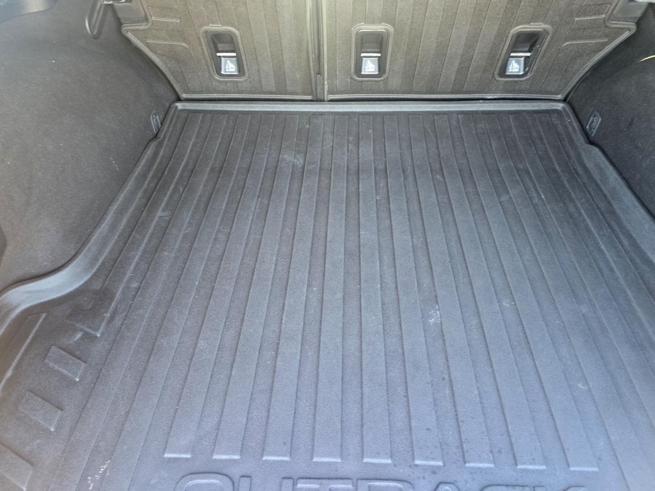 Subaru Outback  2018
