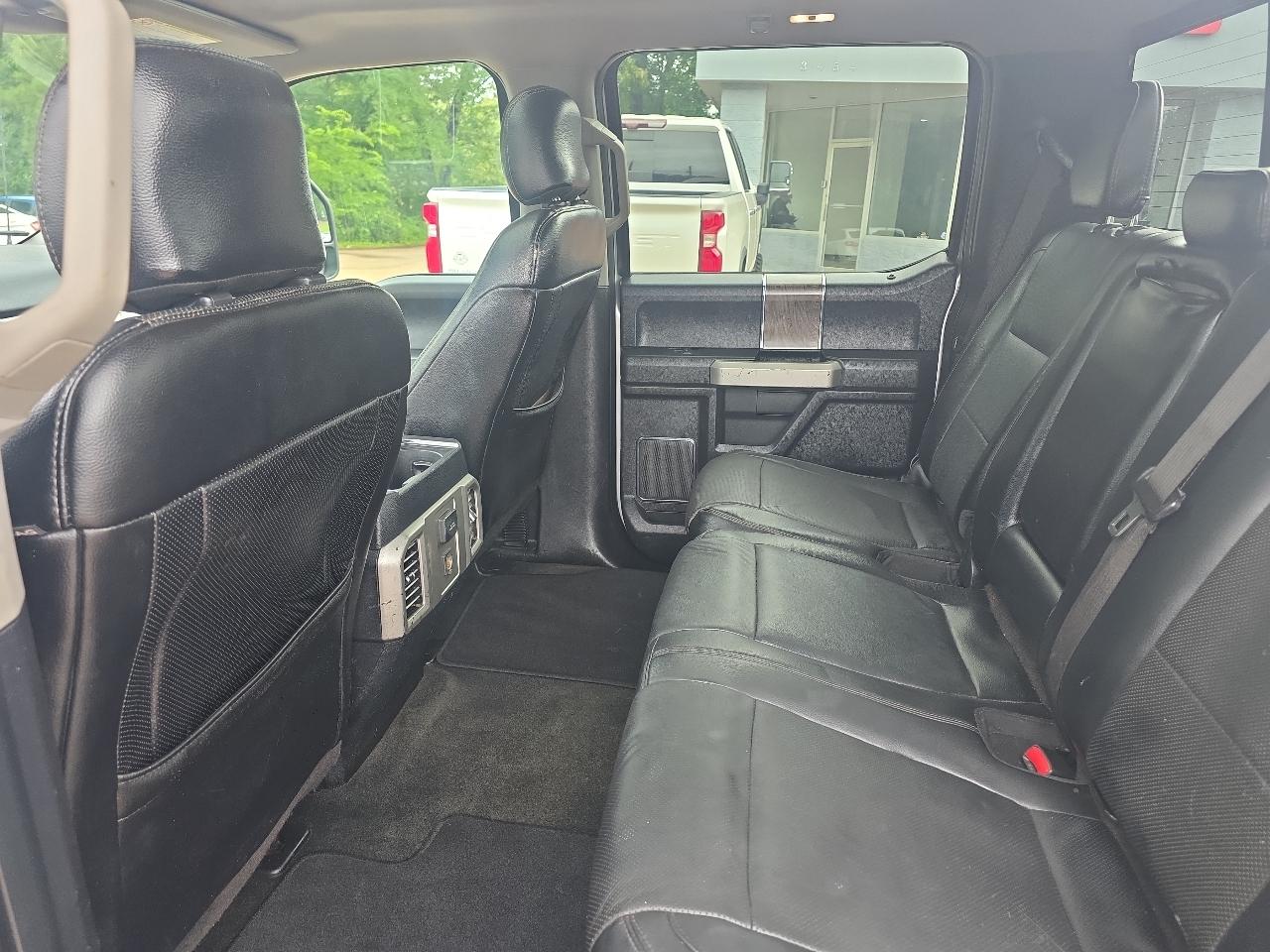 Ford F-250 SD Lariat Crew Cab SWB 4WD 2017