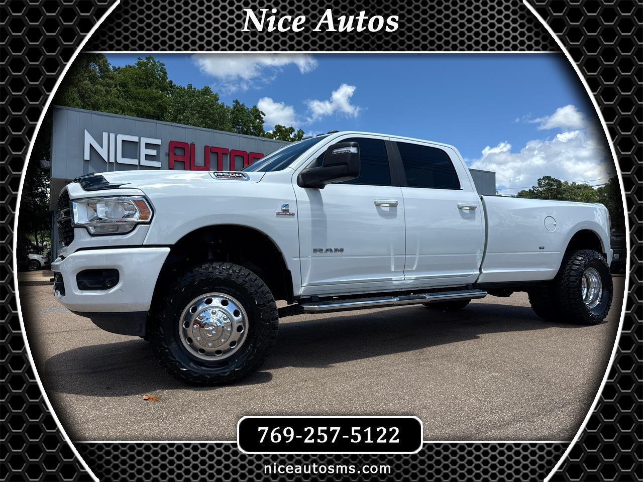 2024 RAM 3500 Big Horn 4X4 Crew Cab LWB's photo