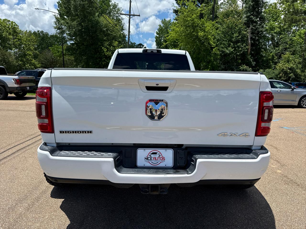 RAM 3500 Big Horn Crew Cab 4WD SWB 2024