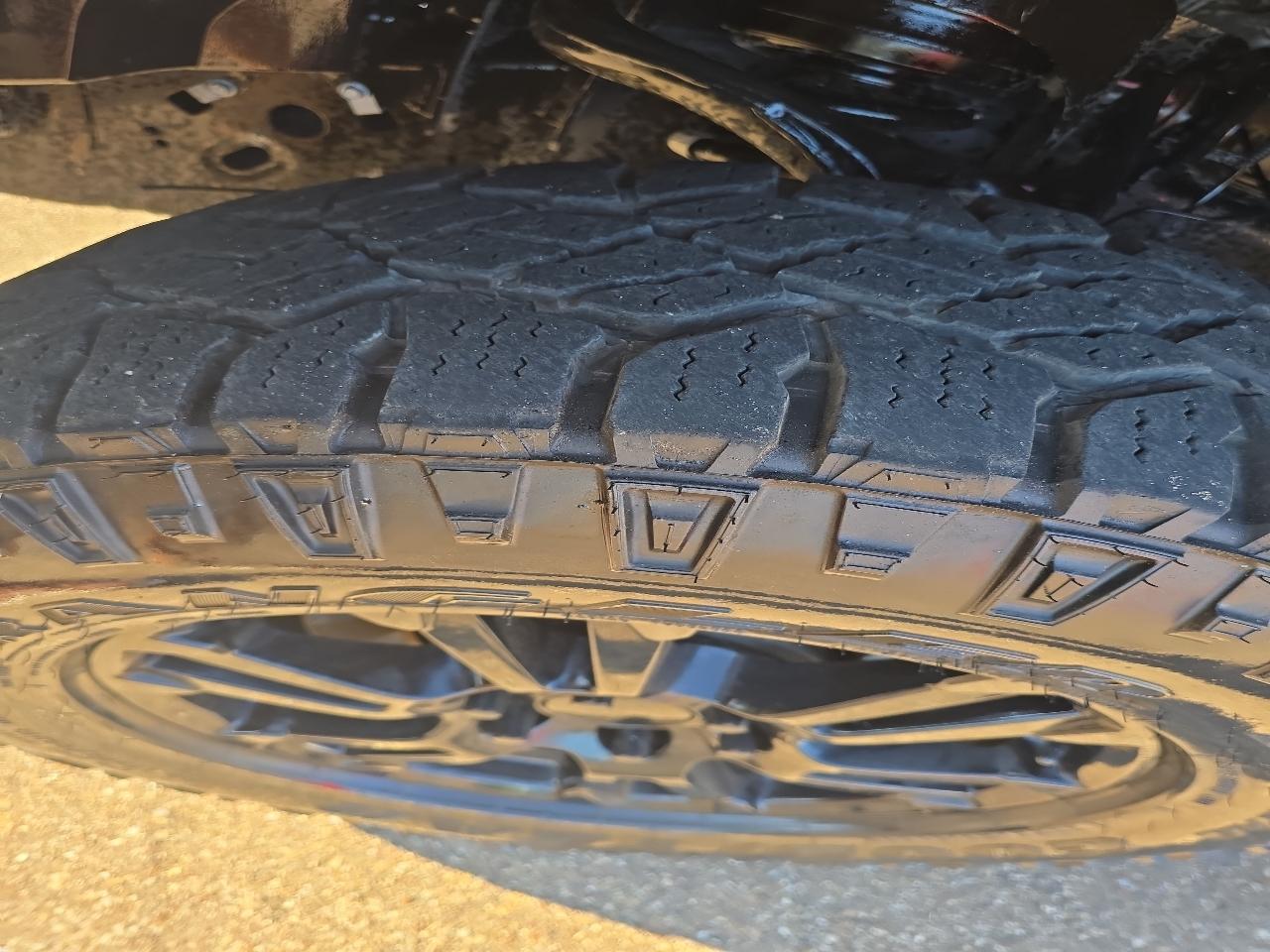 Ford F-150 2WD SuperCrew 145" Lariat 2020
