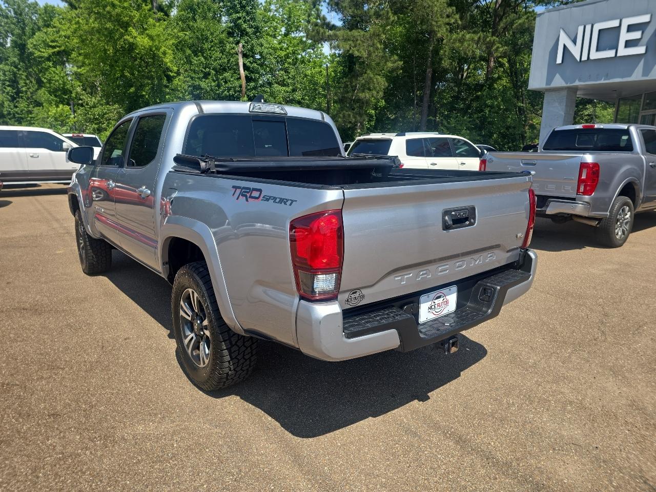Toyota Tacoma TRD Sport Dbl Cab 2WD V6 at 2019