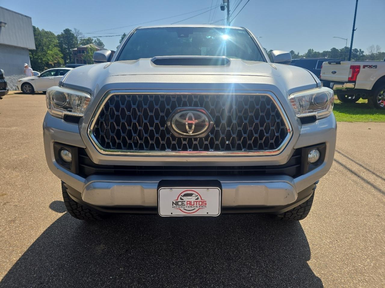 Toyota Tacoma TRD Sport Dbl Cab 2WD V6 at 2019