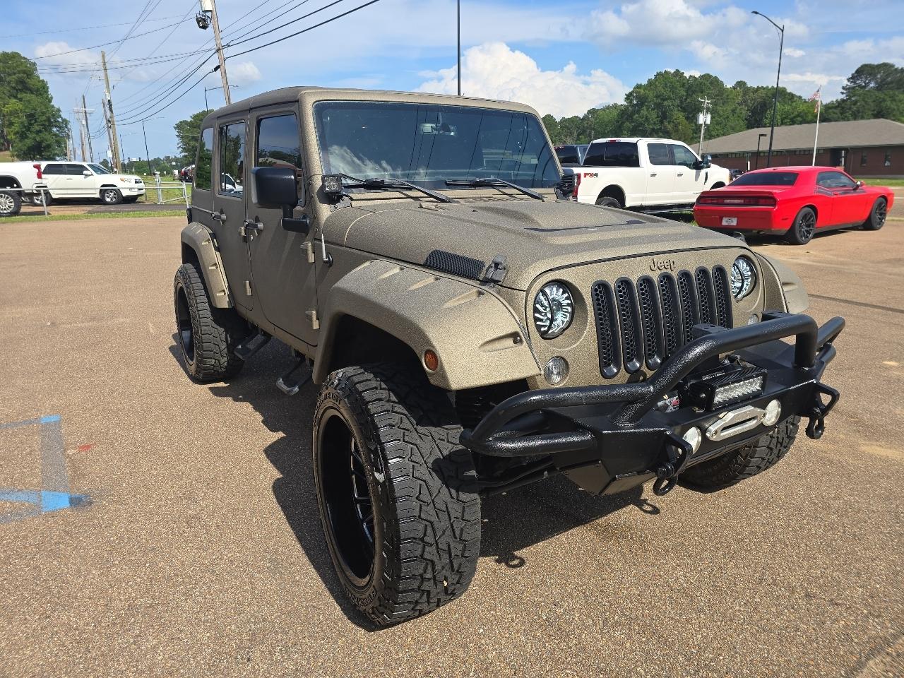 Jeep Wrangler Unlimited Sahara 4WD 2015