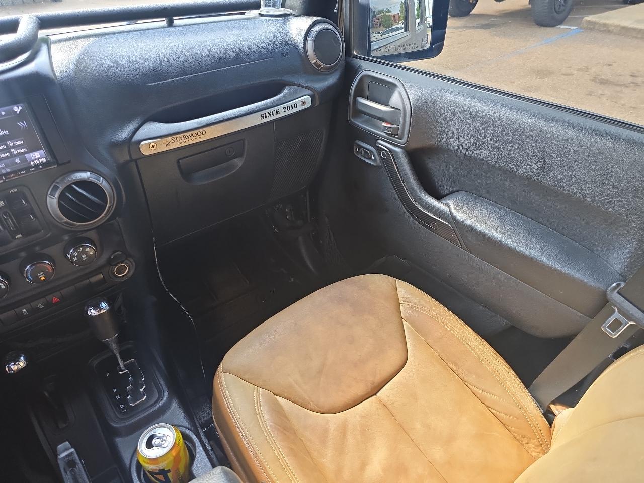 Jeep Wrangler Unlimited Sahara 4WD 2015