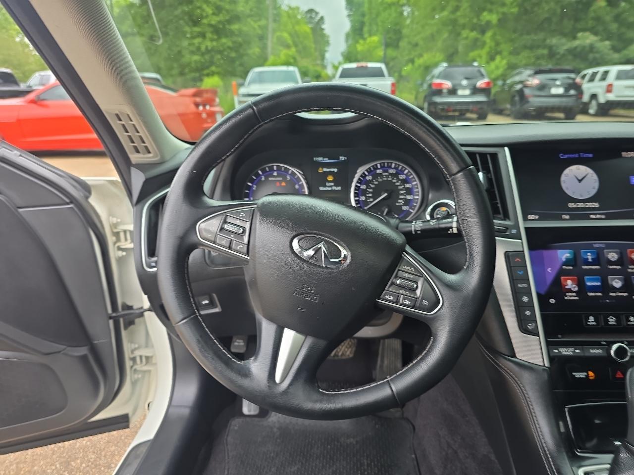 Infiniti Q50 2.0t Premium AWD 2017