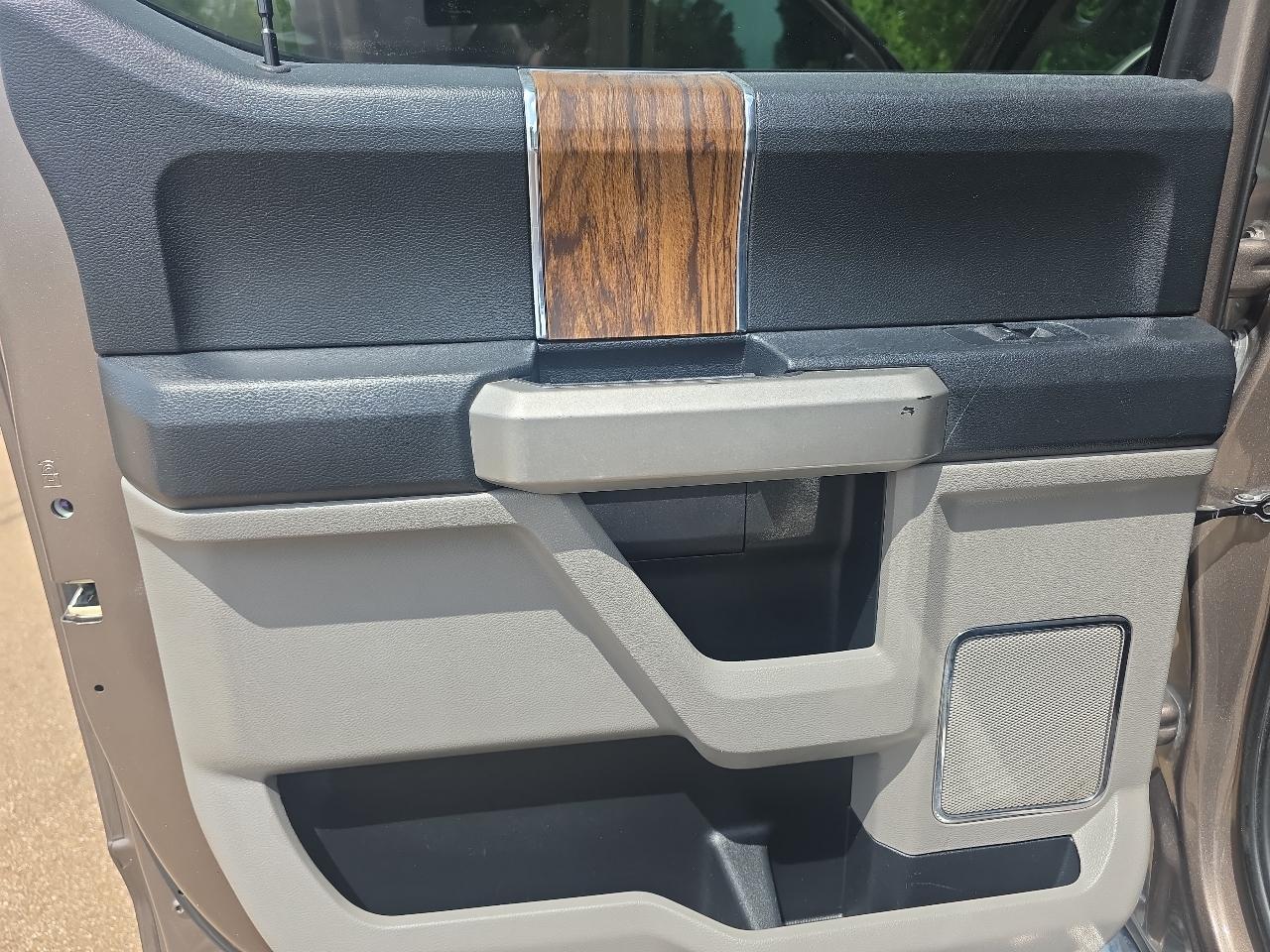 Ford F-150 Lariat SuperCrew 4WD 2019