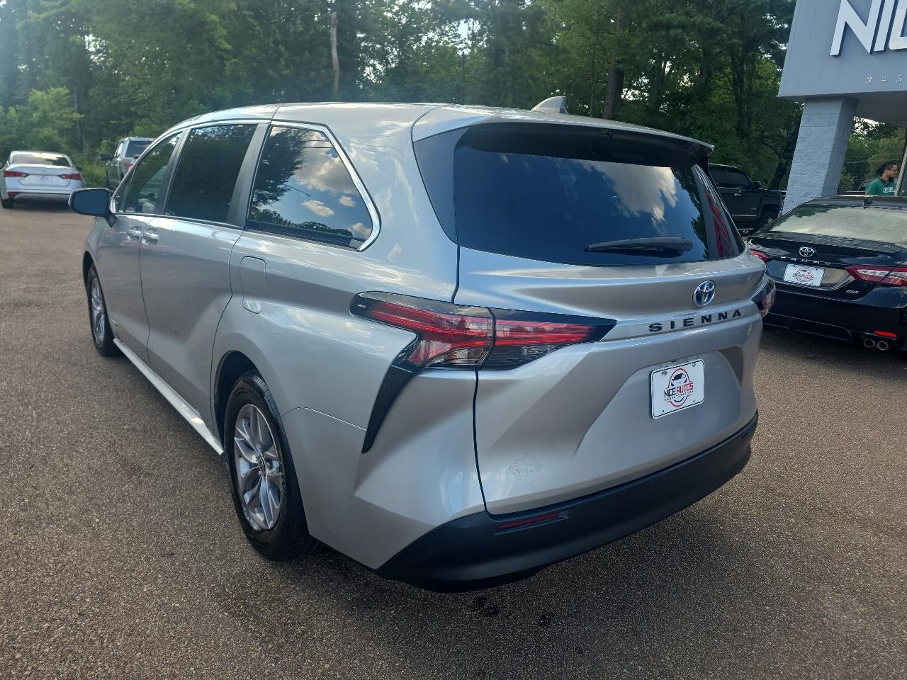 Toyota Sienna  2021