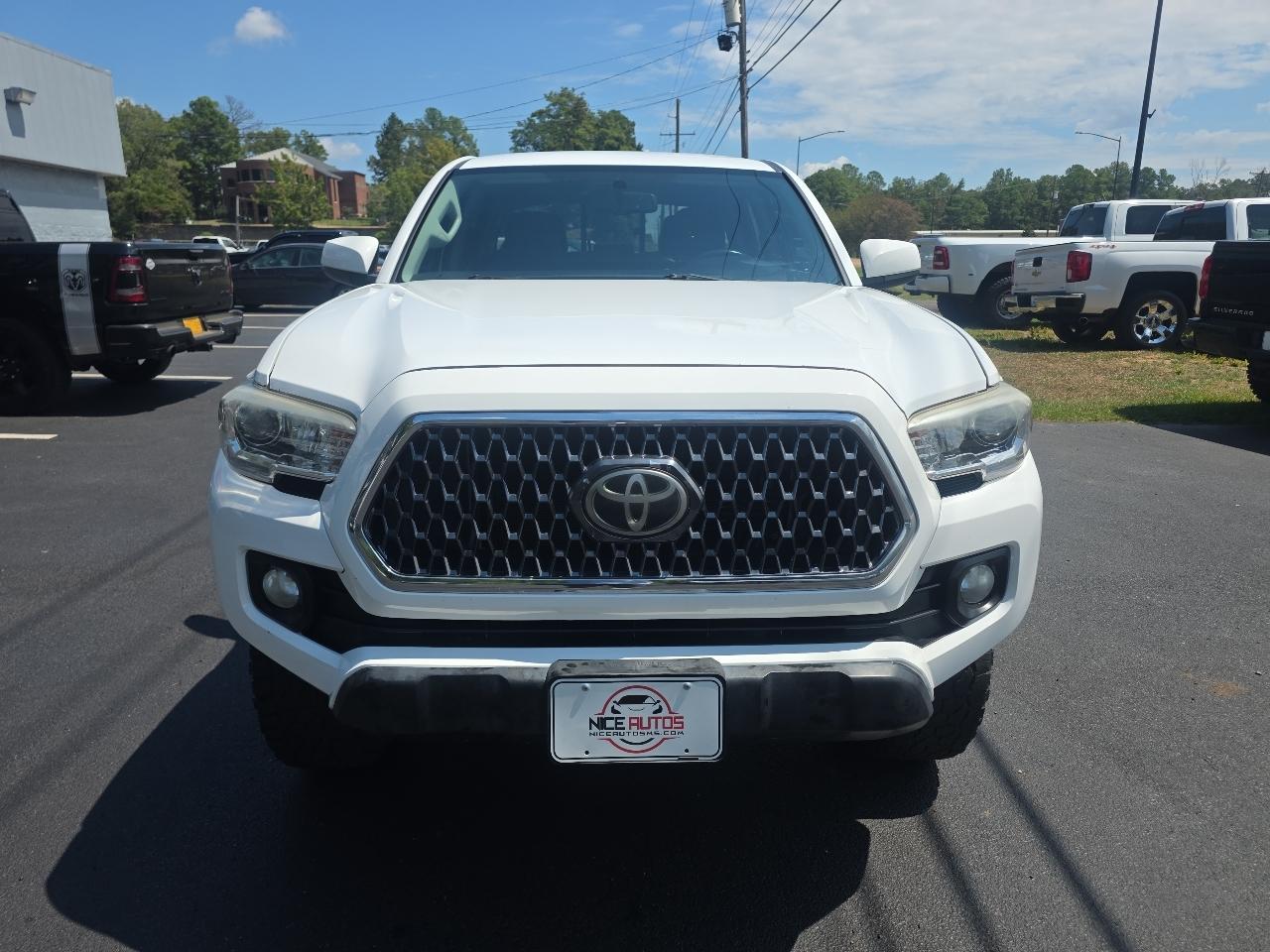 Toyota Tacoma 4WD Double Cab V6 AT TRD Pro (Natl) 2017