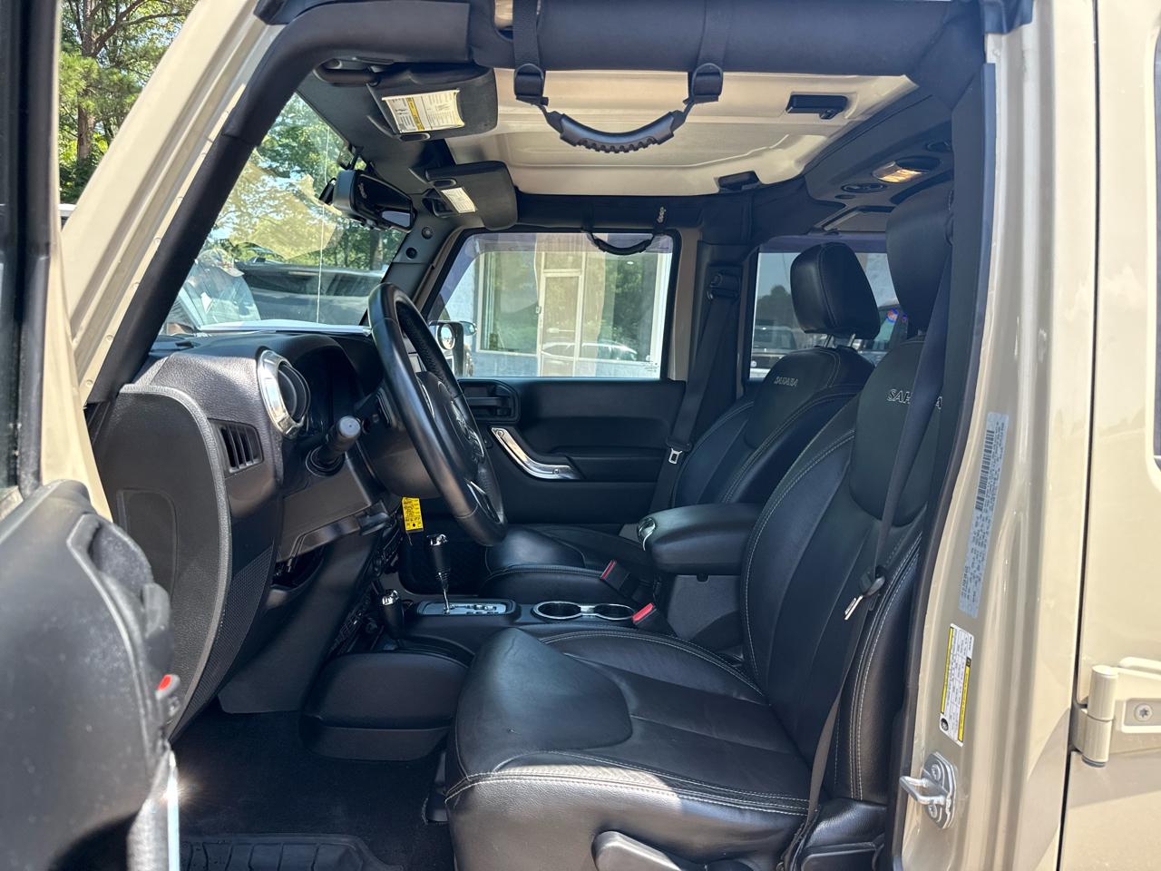 Jeep Wrangler 4WD 4dr Unlimited Sahara 2017