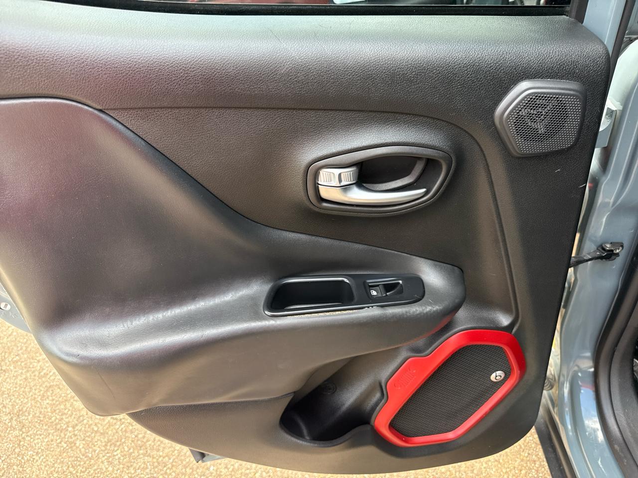 Jeep Renegade  2016